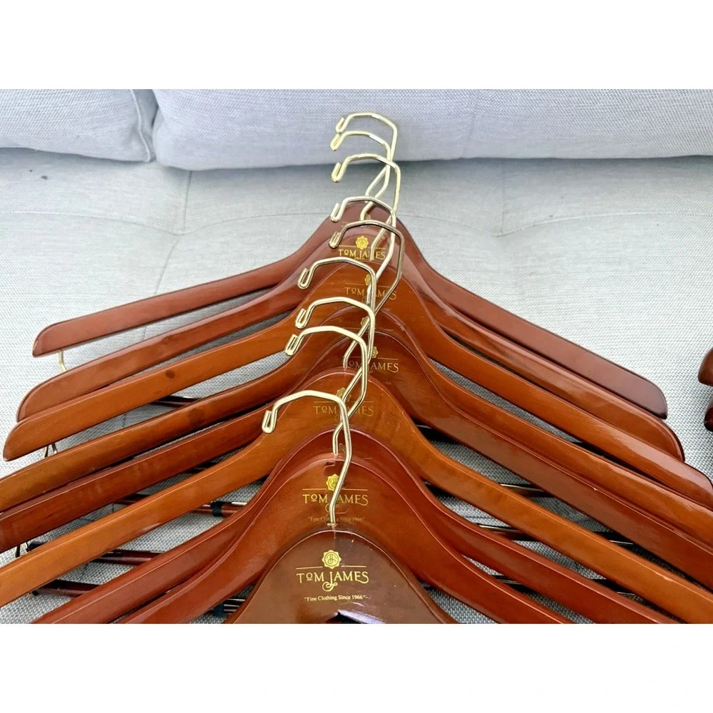 Lot of 18 Vintage Tom James Wooden Hangers Pants Blazers Excellent Conditon